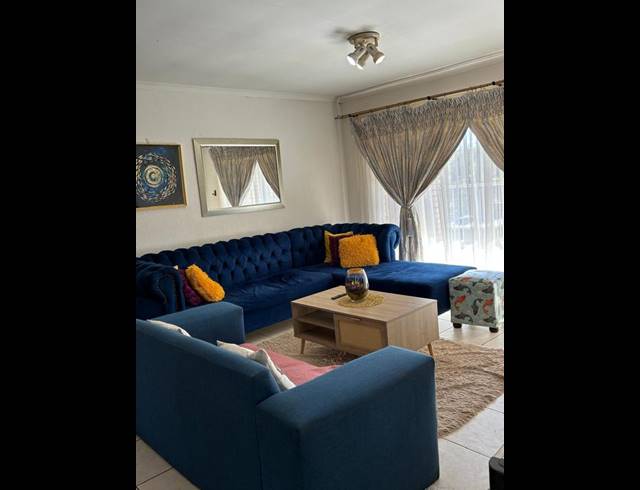 2 BEDROOM APARTMENT FOR SALE IN GROBLERPARK